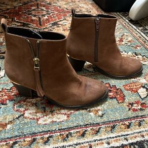 Steve Madden booties wantagh